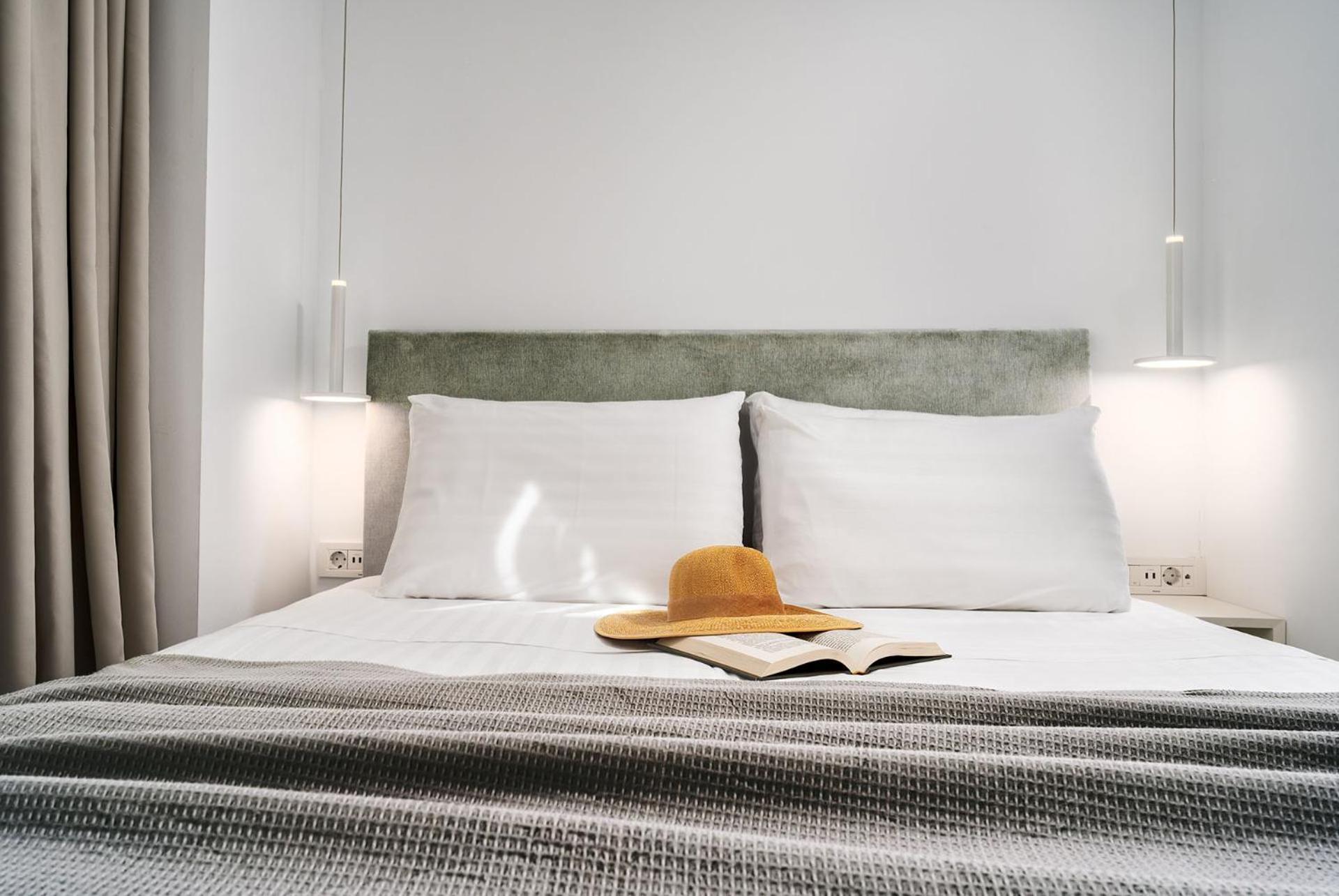 Myzith Luxury Suites Keri Екстер'єр фото