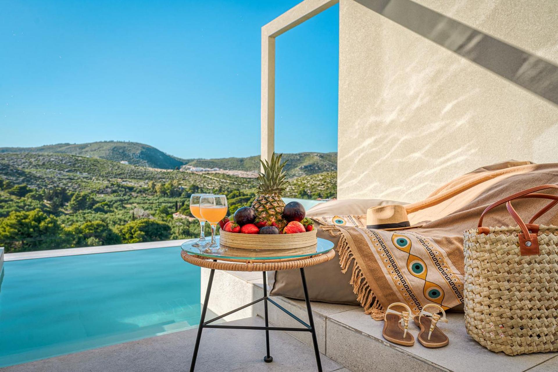 Myzith Luxury Suites Keri Екстер'єр фото