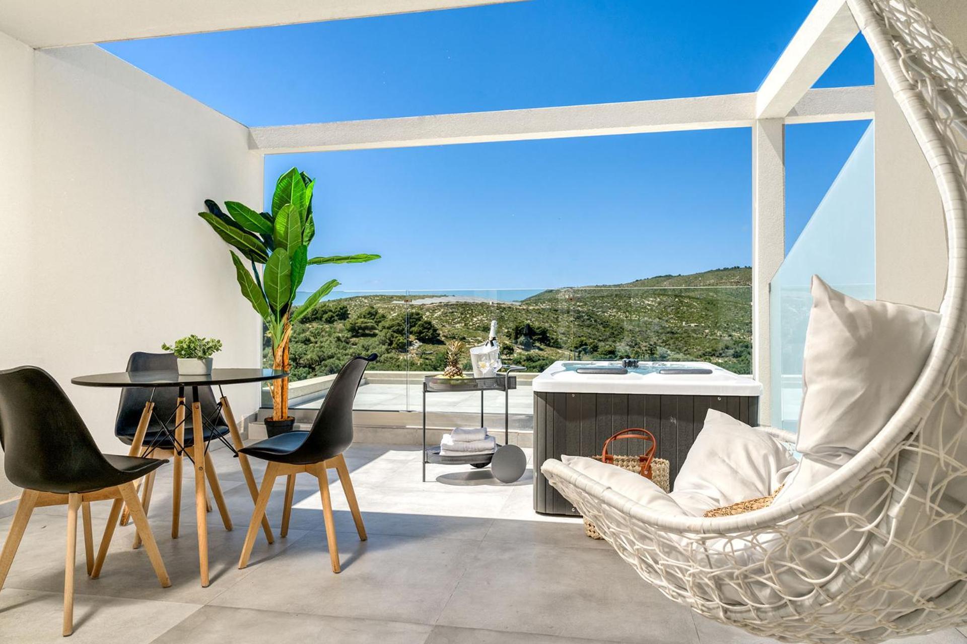 Myzith Luxury Suites Keri Екстер'єр фото