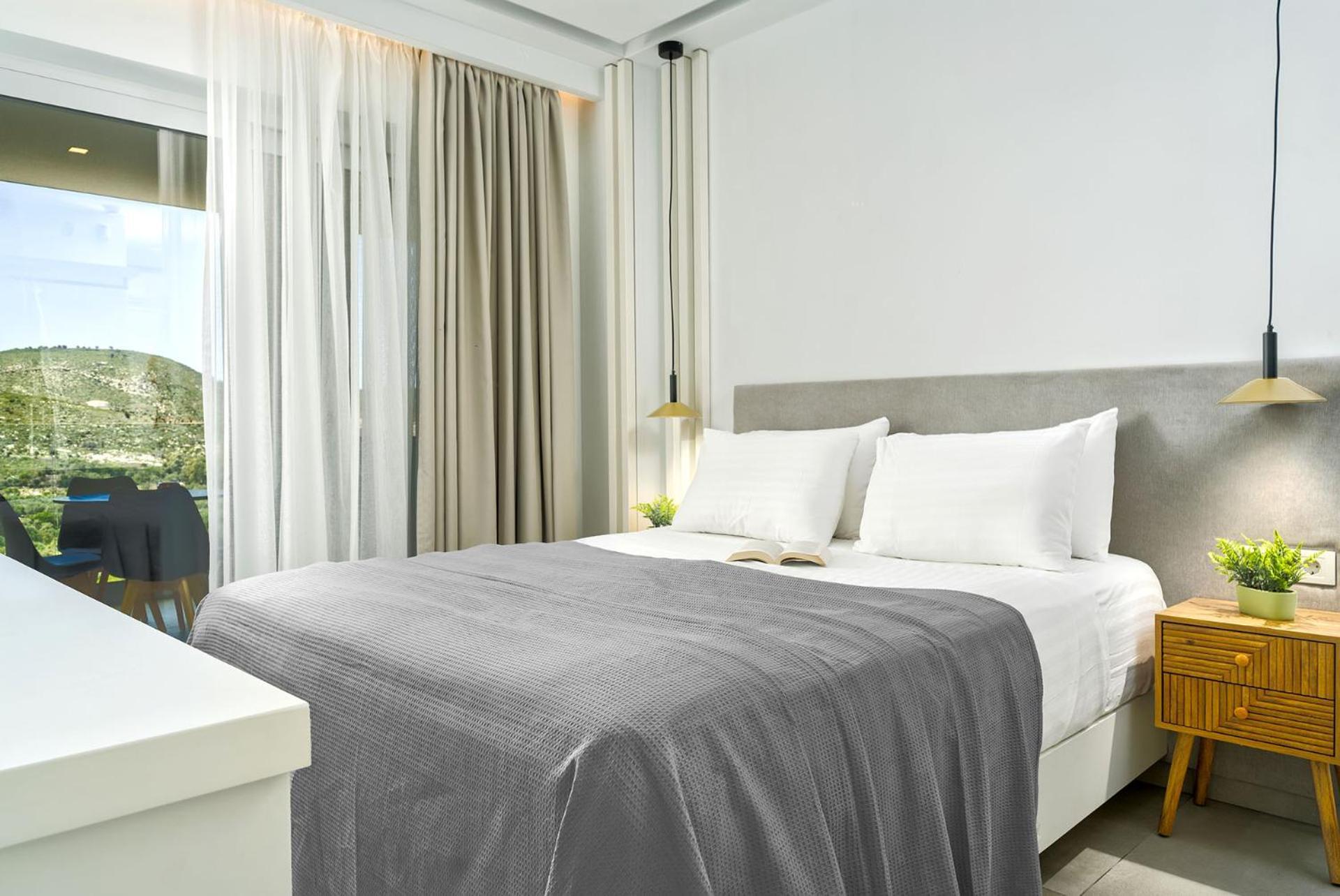 Myzith Luxury Suites Keri Екстер'єр фото